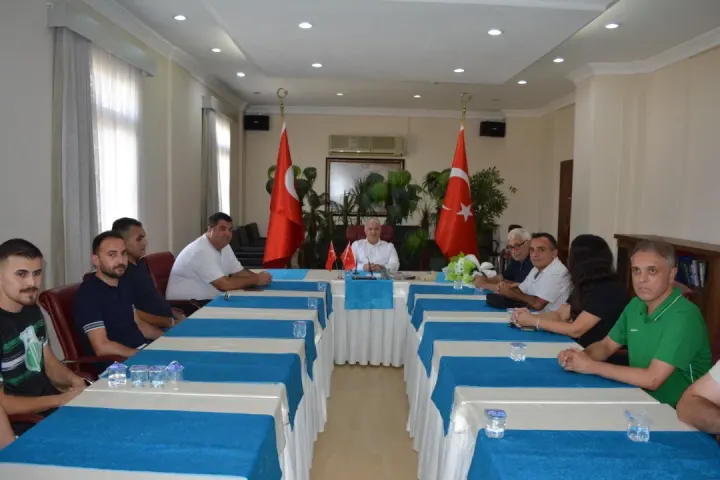 Ceyhan 1967 FK'dan Kaymakam Kurtyemez'e Zirve Ziyareti 