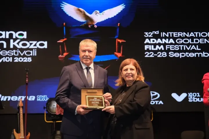 Altın Koza, Emek ve Umutla Perdelerini Açtı 