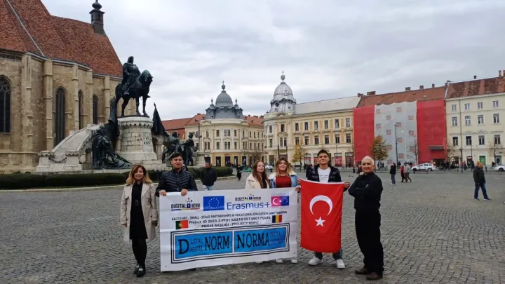 Çukurova öğrencileri dijital dolandırıcılıkla mücadele için Romanya’da 
