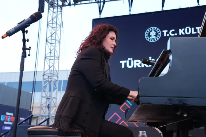 ADANA KÜLTÜR YOLU FESTİVALİ’NDE KÜLTÜR SANAT HER YERDE 