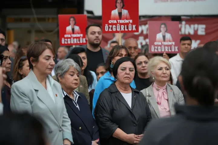 Adana’da Oya Tekin İçin “Adalet ve Serbest Bırakılma” Çağrısı Büyüyor 