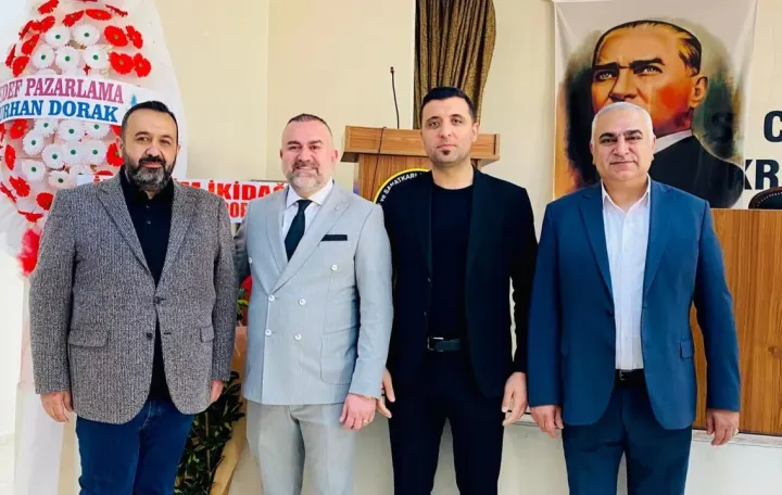 Ceyhan Bakkallar ve Bayiler Odası’nda "Ahmet Tontu" Güven Tazeledi!