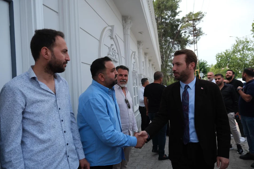 MÜTEAHHİTLERDEN BAŞKANA TEŞEKKÜR