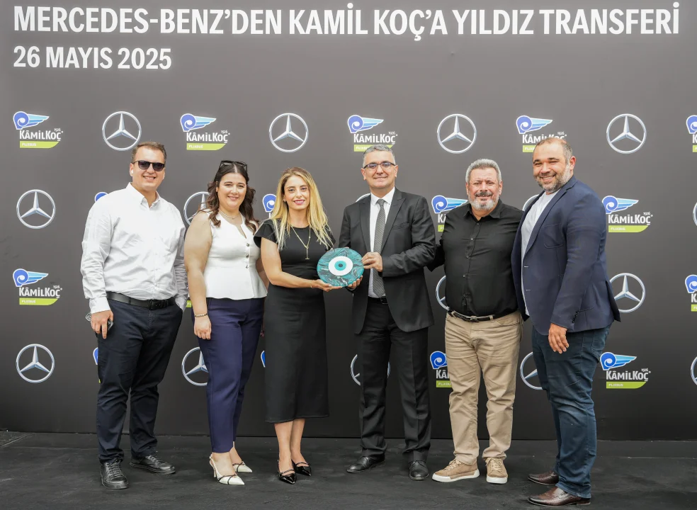 KÂMİL KOÇ, Tourismo 16 2+1 model araçla güçlendirdi. 