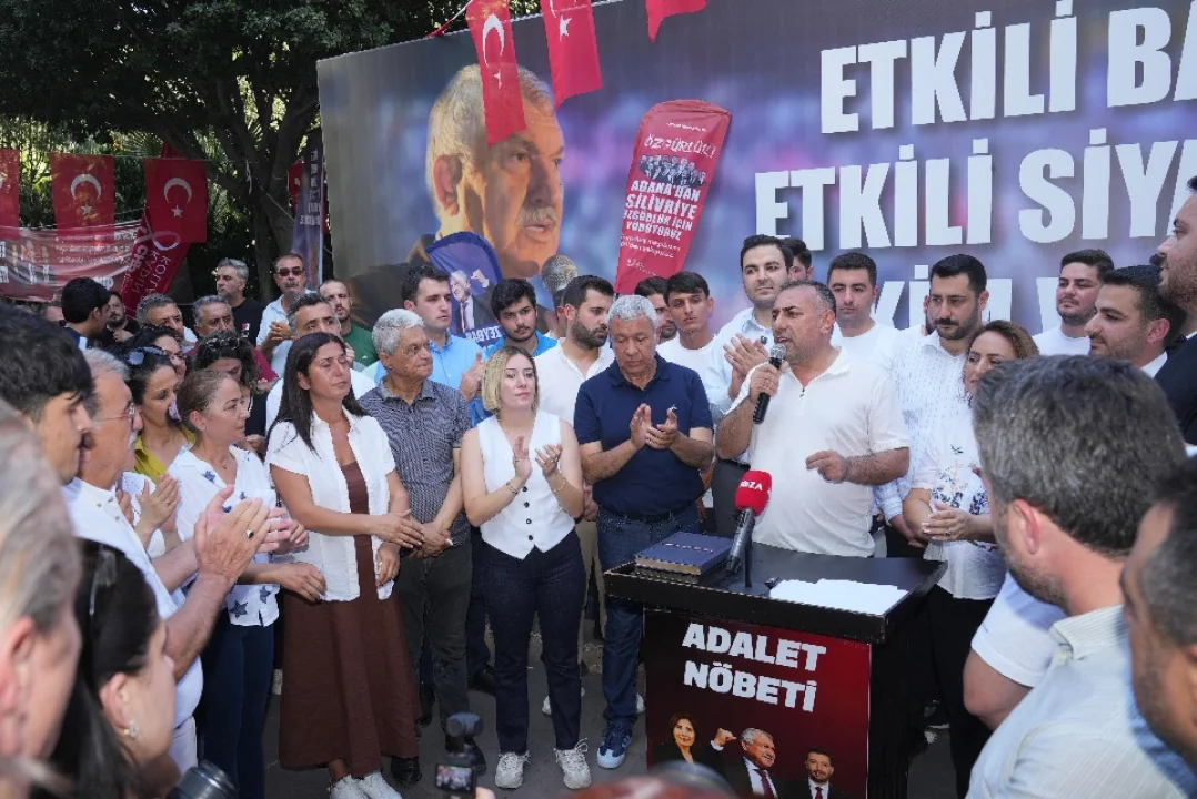 Gençliğin ağabeyi, Adana’nın evladıdır. 