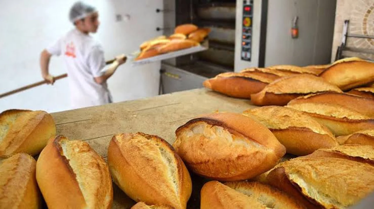 Adana da ekmek 15 TL oldu