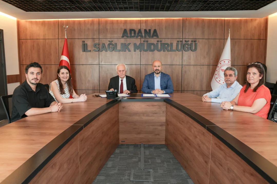 Adana’da Sağlık ve Eğitim El Ele: %75 Eğitim Desteği Protokolü