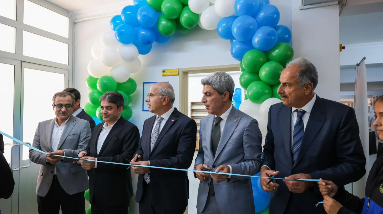 “Malatya’da Geleceği Yazacak Kütüphane Açıldı!” 