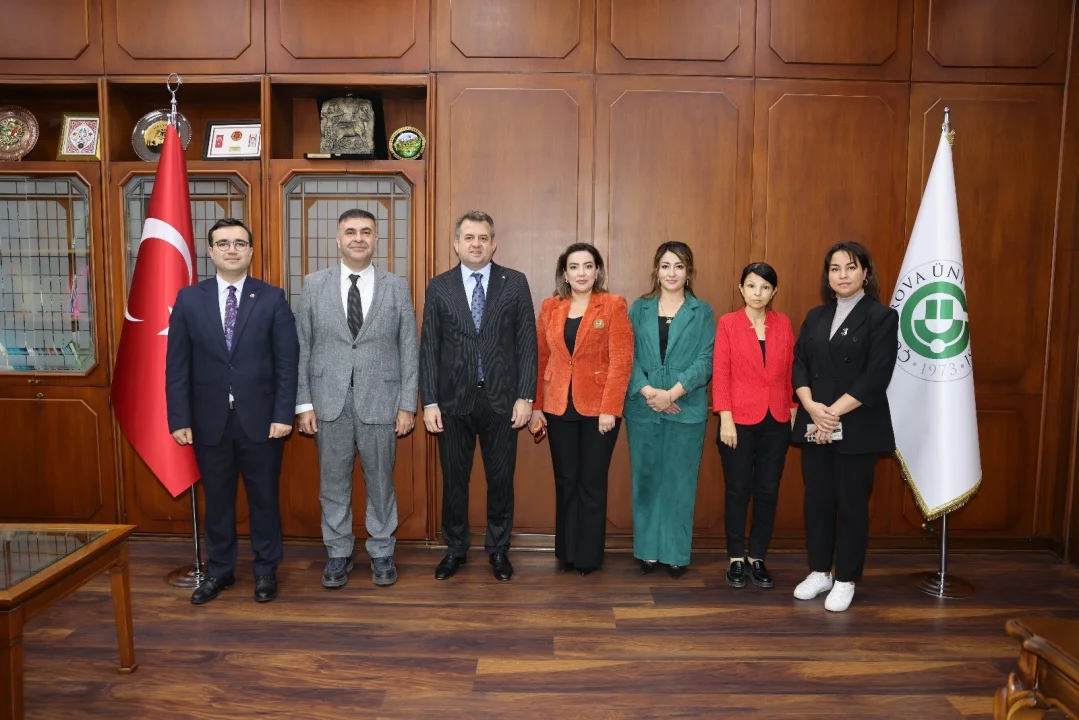 “Yumurtalık MYO’da Dev Kongreler: Gelecek Burada Tartışıldı”