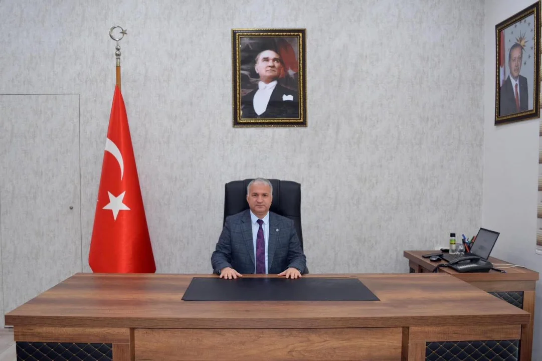 Kaymakam Kurtyemez: “Atatürk’ün Mirası Geleceğimizi Aydınlatıyor”