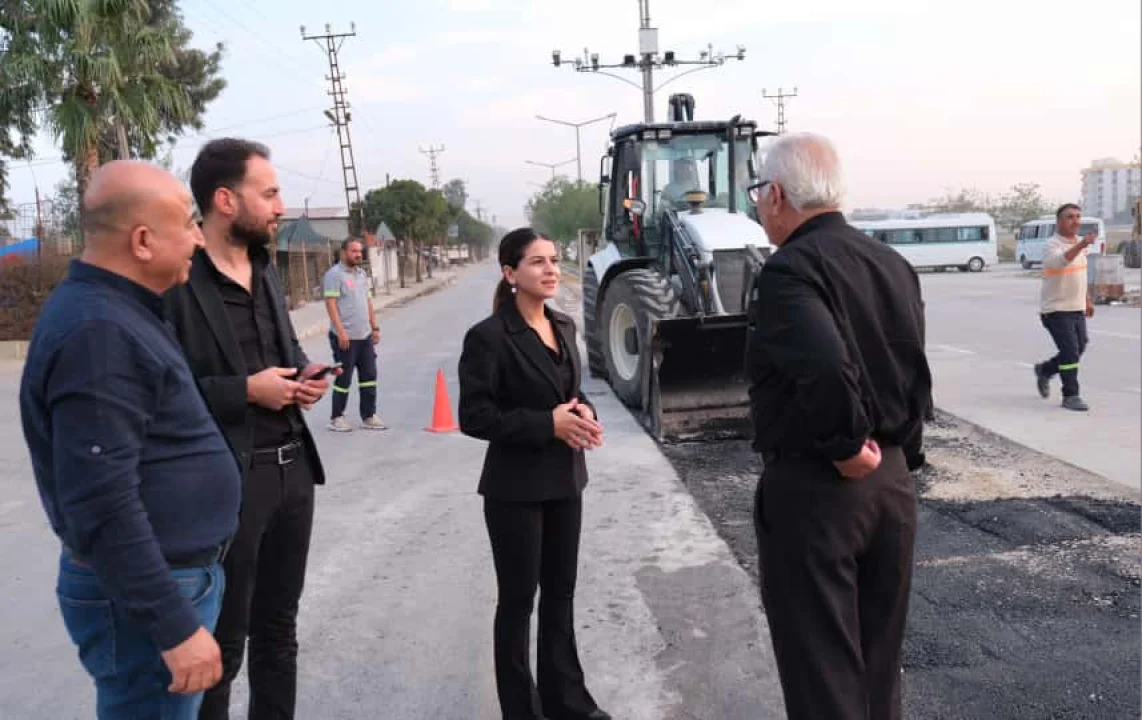 Ceyhan’da Altyapı ve Asfalt Çalışmaları Hız Kazandı: Başkan Sevil Aydar Yıldız Sahada 