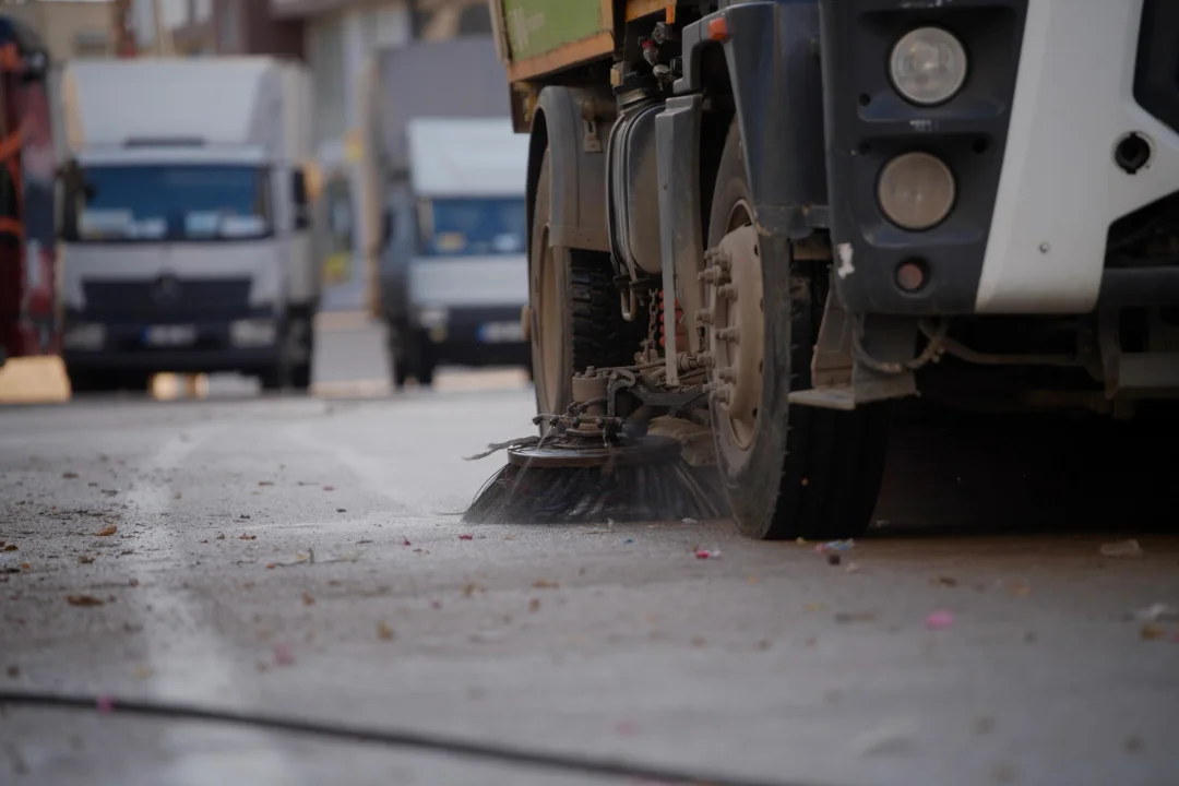 Seyhan’da Mahalle Mahalle Temizlik Seferberliği 