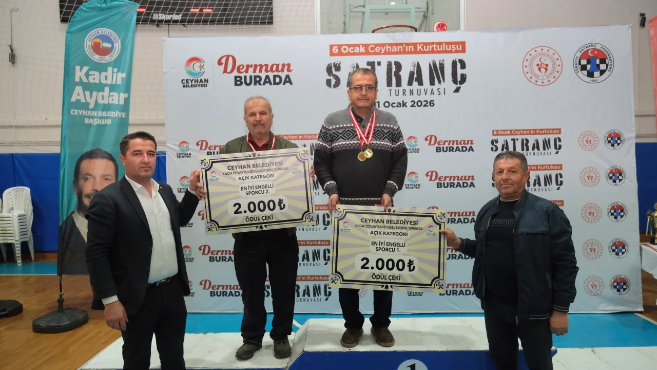 Ceyhan’da Kurtuluş Günü Satranç Turnuvası tamamlandı 
