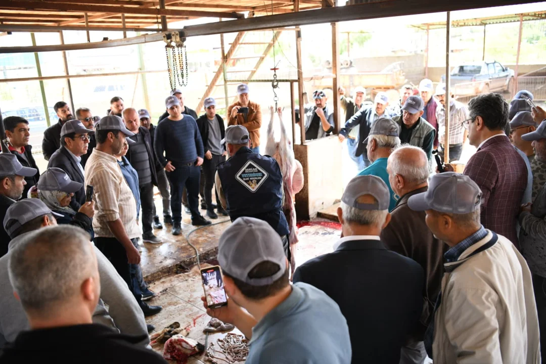 Sarıçam’da Kurban Eğitimi Tamamlandı: Güvenli ve Bilinçli İbadet İçin Sertifikalar Verildi 