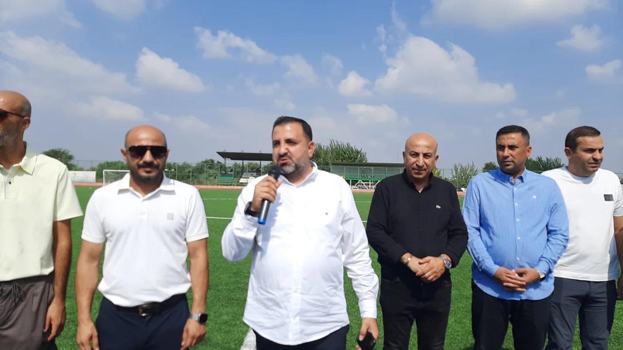 Ceyhan'da Genç Yetenekler Naci Kuyumcu Turnuvası İçin Sahada
