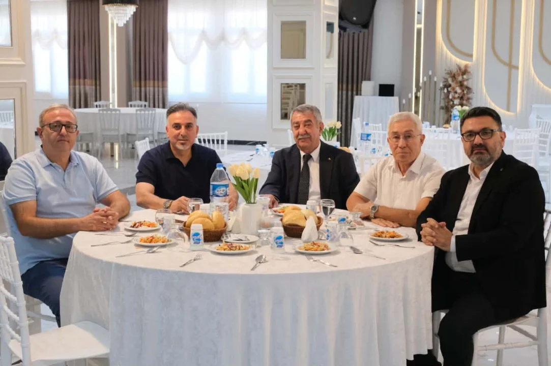 Başkan Can;