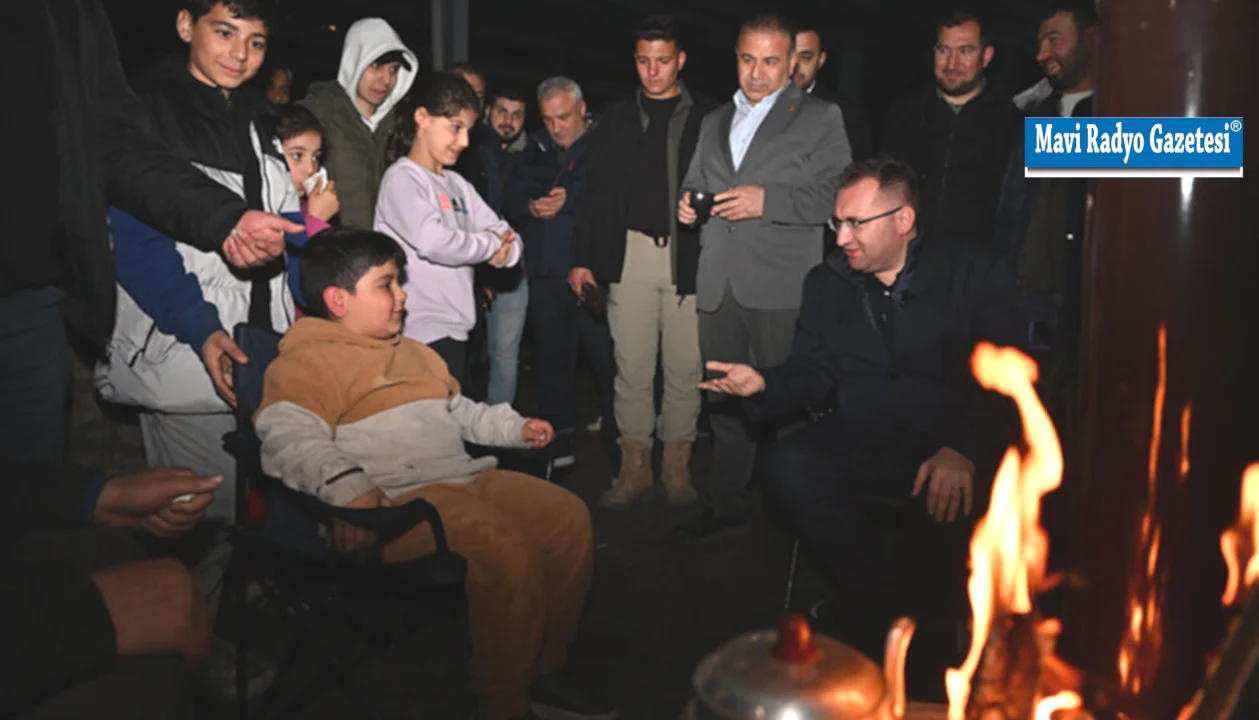 GAZİOSMANPAŞA’DA DEPREM SONRASI DAYANIŞMA 